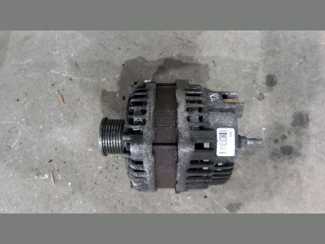 bontott RENAULT MASTER Generátor